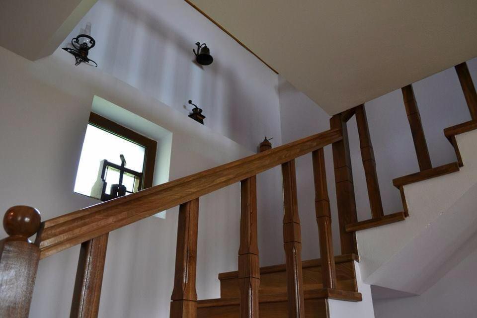 Vila Casa Darius Novaci-Străini Exteriér fotografie